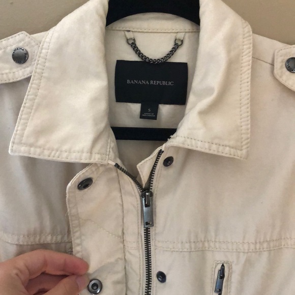 Cream color Banana Republic zip up military jacket - Picture 3 of 4